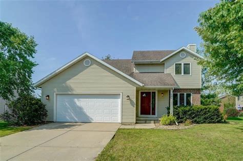 See photos and price history of this 2 bed, 2 bath, 1,160 Sq. . Zillow verona wi